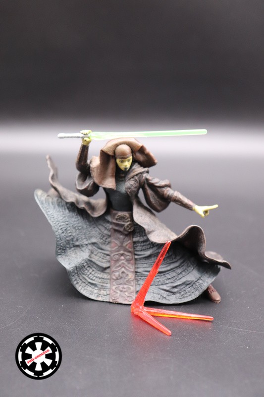 Luminara Unduli Star Wars SAGA 2002 painted necklace