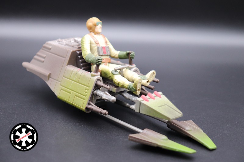 Speeder Bike With Pilot (Concept by Joe Johnston) Star Wars Power Of The Force 2 1997