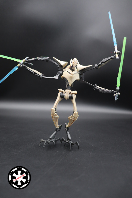 General Grievous (Interchangeable Arms!) Star Wars Clone Wars 2009