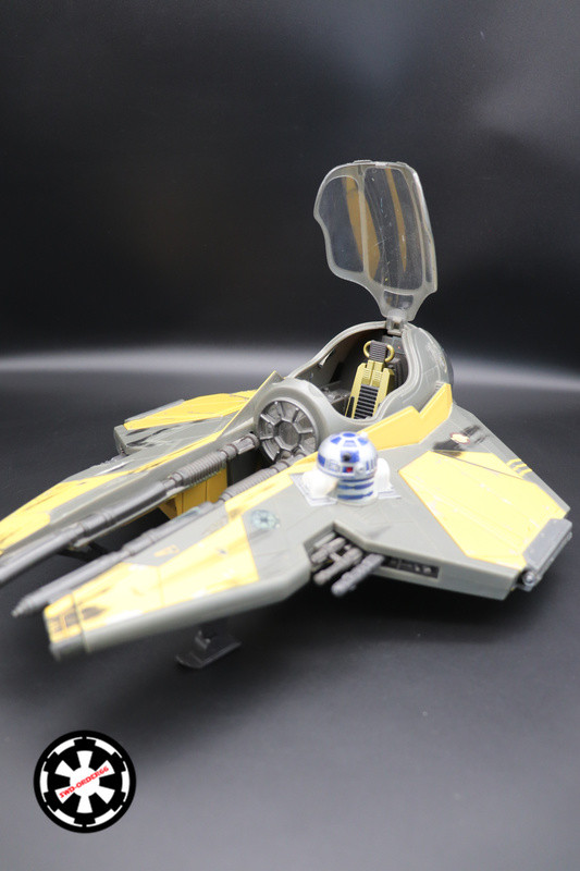 Anakin's Jedi Starfighter Star Wars Revenge Of The Sith Collection 2005