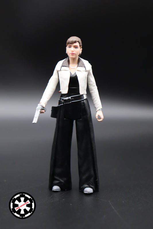 Qi'Ra (Mission On Vandor) Star Wars SOLO: A Star Wars Story 2018