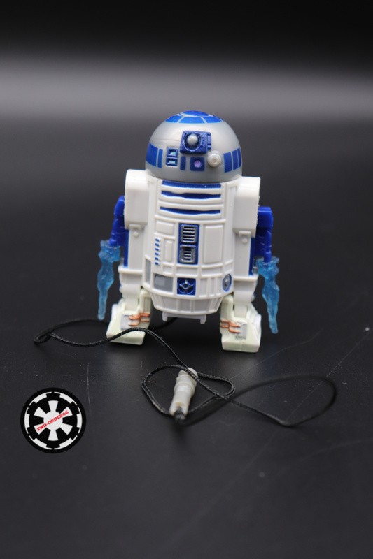 R2-D2 Droid Factory Flight Star Wars SAGA Series 2003