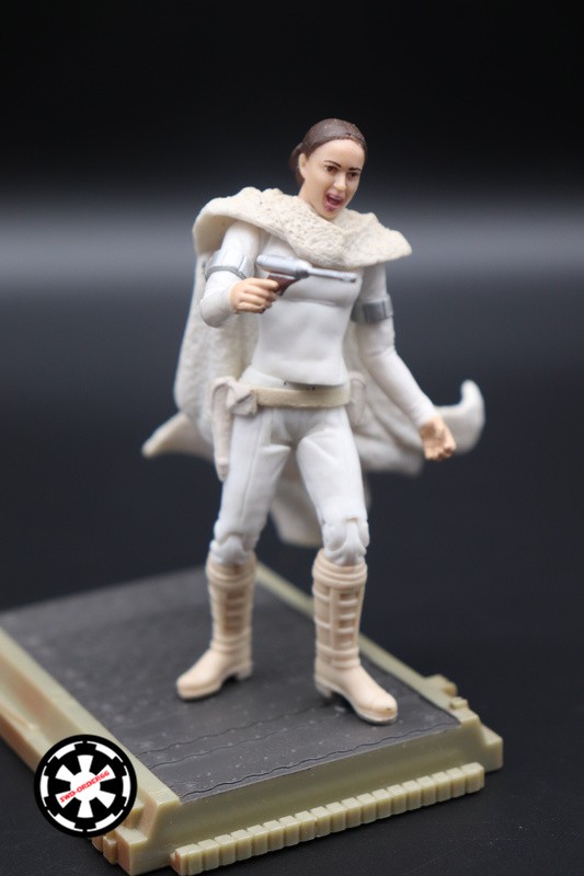 Padmé Amidala (Droid Factory Chase) Star Wars SAGA 2003