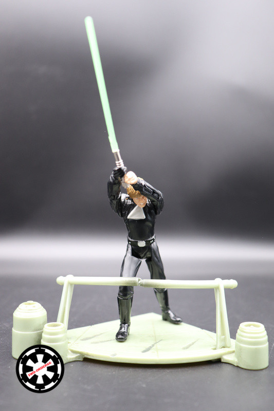 Luke Skywalker (Throne Room Duel) Star Wars Saga 2003