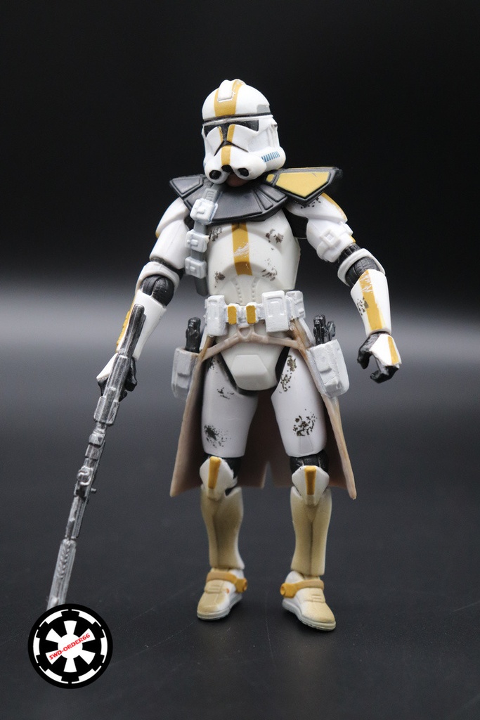 Clone Trooper to Stormtrooper Star Wars Revenge Of The Sith Collection 2005